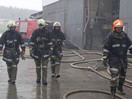 Erneuter Brand bei Fa. Enzlmüller durch Glutnester