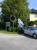 Aufräumarbeiten nach Verkehrsunfall
