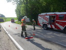 Aufräumarbeiten nach Verkehrsunfall