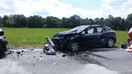Aufräumarbeiten nach Verkehrsunfall
