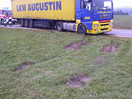 LKW-Bergung auf Hochstraße Richtung Ried
