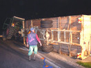 Umgestürzter Tiertransporter und Suchaktion