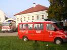 Umgestürzter Tiertransporter und Suchaktion