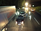 Aufräumarbeiten nach Verkehrsunfall auf B141 in Oberham