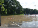 Parkplatzsäuberung nach Unwetter bei Fa. Scheuch