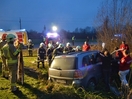 Verkehrsunfall mit eingeklemmter Person auf B141