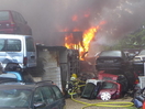Brand eines Autoverwertungsbetriebes in Ried