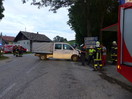 Aufräumarbeiten nach VU, B143
