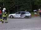 Aufräumarbeiten nach VU, B143