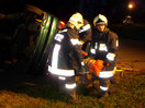 Übung: VU mit PKW-Brand u. Rettungsgerät